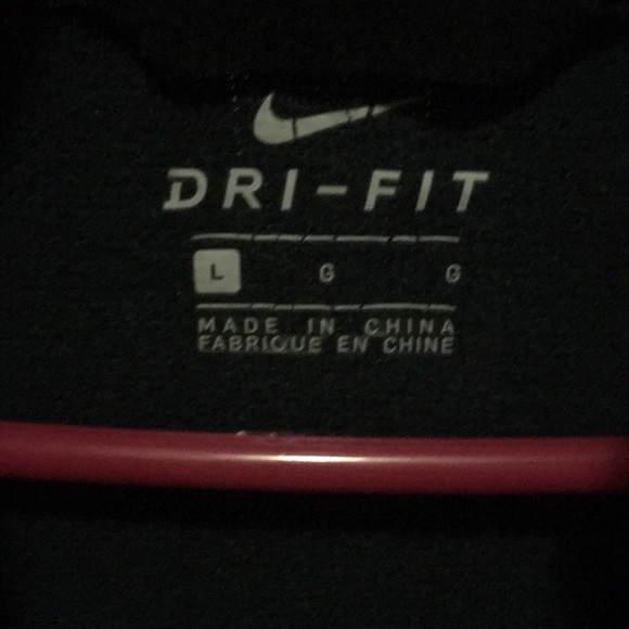 Nike fleece Women’s Jacket - Picture 2 of 3